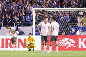 サッカー日本代表に敗れショックを隠しきれない中国代表の選手たち