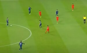 サッカー日本代表が中国戦で見せたビルドアップ