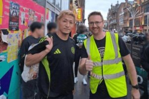 路上生活を送る人たちの支援団体に協力を誓ったセルティックのサッカー日本代表FW前田大然